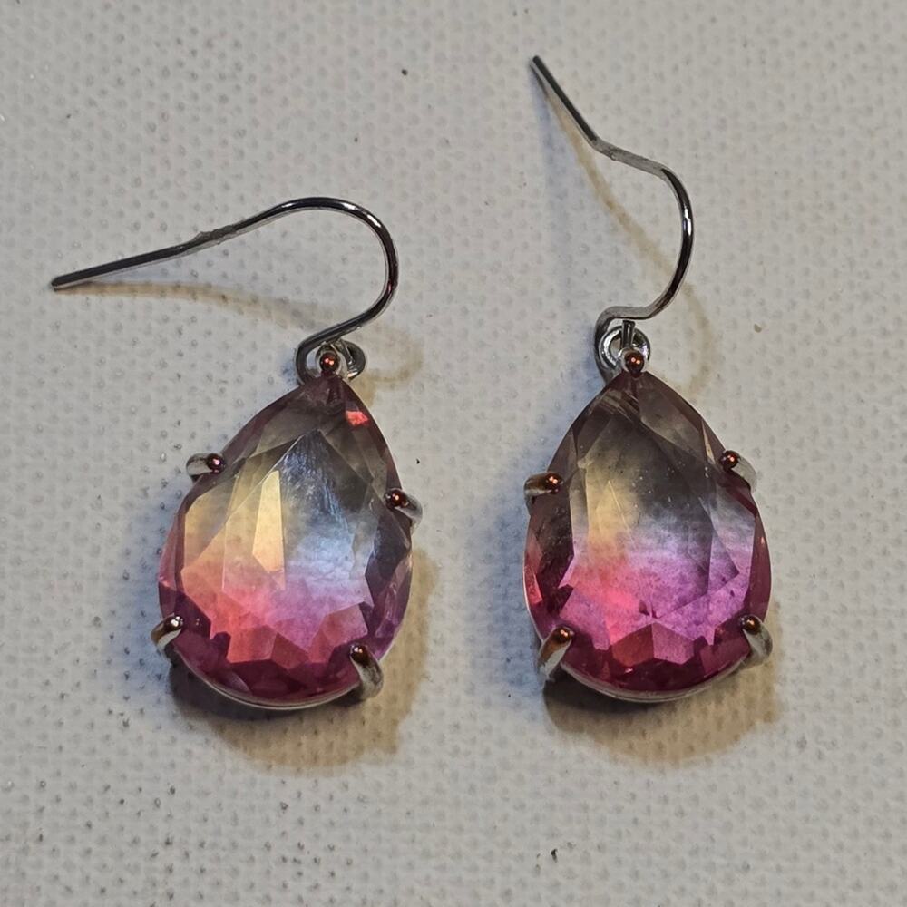 Lucky brand Graduated Pink‎ Drop Earrings New - Picture 2 of 5